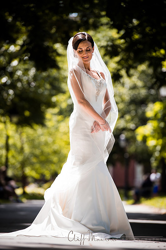 Bridal portrait in Washington Square Park